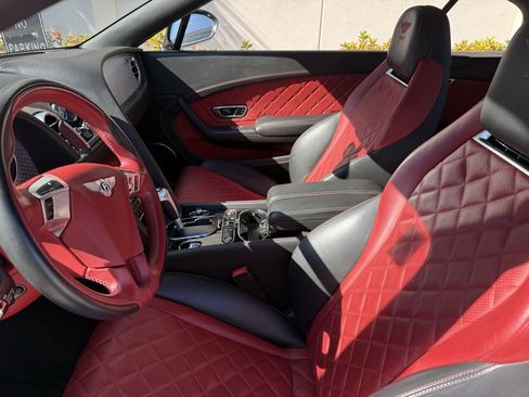 Used 2017 Bentley Continental GT V8 S image 25
