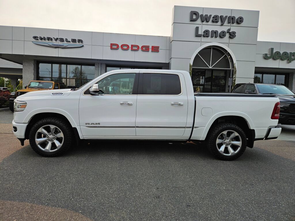 Used 2022 RAM 1500 Limited w/ Body-Colour Bumper Group AWD/4WD image 2