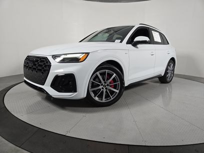 Used 2024 Audi Q5 e Premium Plus