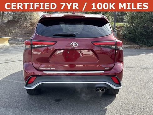 Used 2022 Toyota Highlander XSE image 3