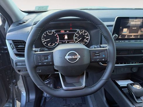 New 2026 Nissan Rogue SV image 17