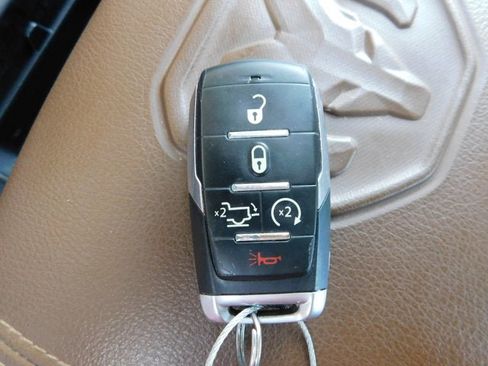 Used 2022 RAM 1500 Laramie w/ Laramie Southwest Edition image 26