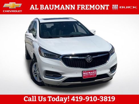 Used 2019 Buick Enclave Premium AWD/4WD image 1