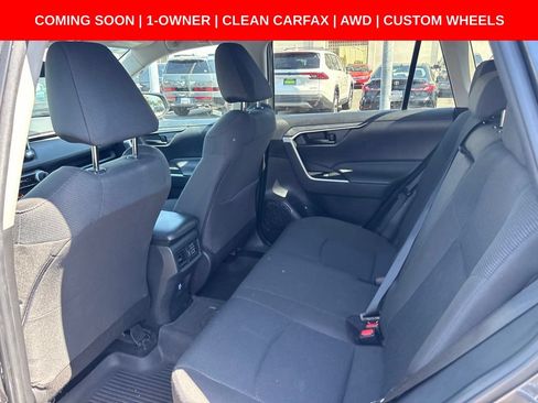 Used 2024 Toyota RAV4 LE AWD/4WD image 11