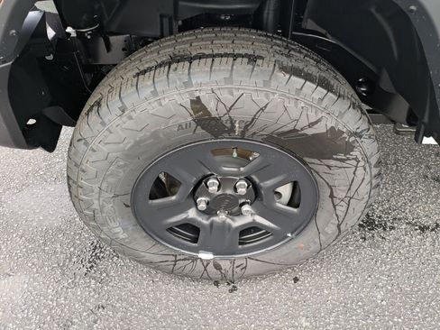 New 2026 Jeep Wrangler Unlimited Sport AWD/4WD image 9