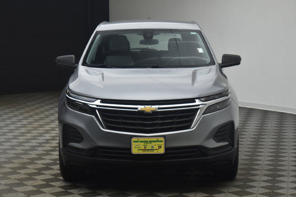 Used 2023 Chevrolet Equinox LS w/ Driver Confidence II Package AWD/4WD image 16