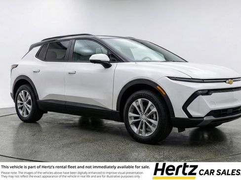 Used 2025 Chevrolet Equinox LT image 1