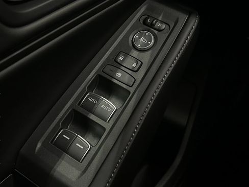 Used 2025 Honda Accord Sport image 15