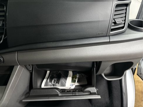 Used 2023 Ford Transit 350 XLT image 19