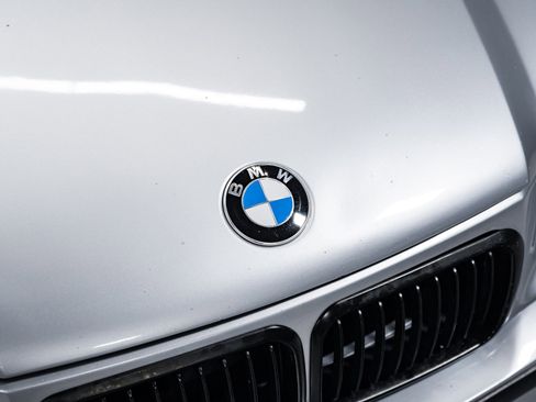 Used 1996 BMW M3 Coupe image 9