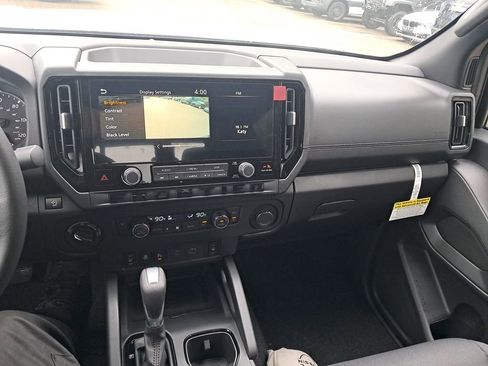 New 2026 Nissan Frontier SV w/ All-Weather Content Package AWD/4WD image 20