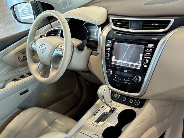 Used 2017 Nissan Murano Platinum w/ Platinum Technology Package AWD/4WD image 39