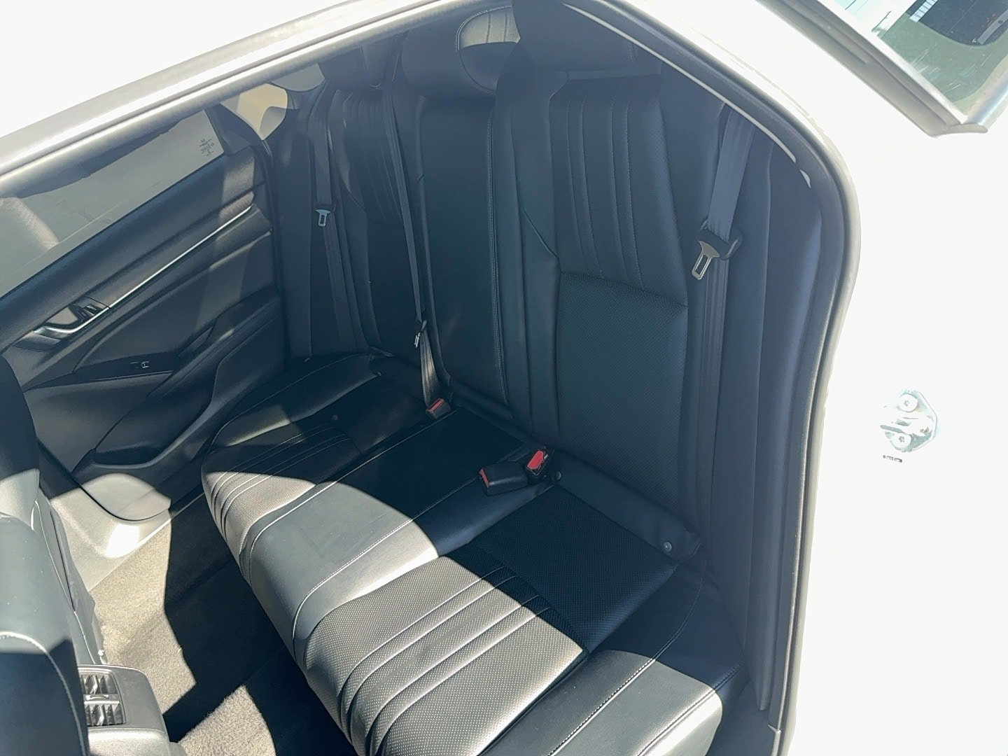 Used 2018 Honda Accord EX-L image 10