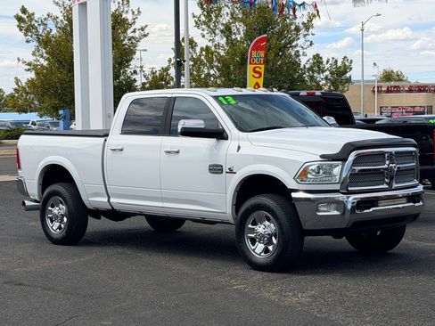 Used 2013 RAM 2500 Longhorn w/ Convenience Group AWD/4WD image 4