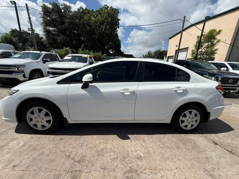 Used 2013 Honda Civic LX image 4