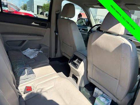 Used 2019 Volkswagen Atlas SE w/ Towing Package FWD image 18