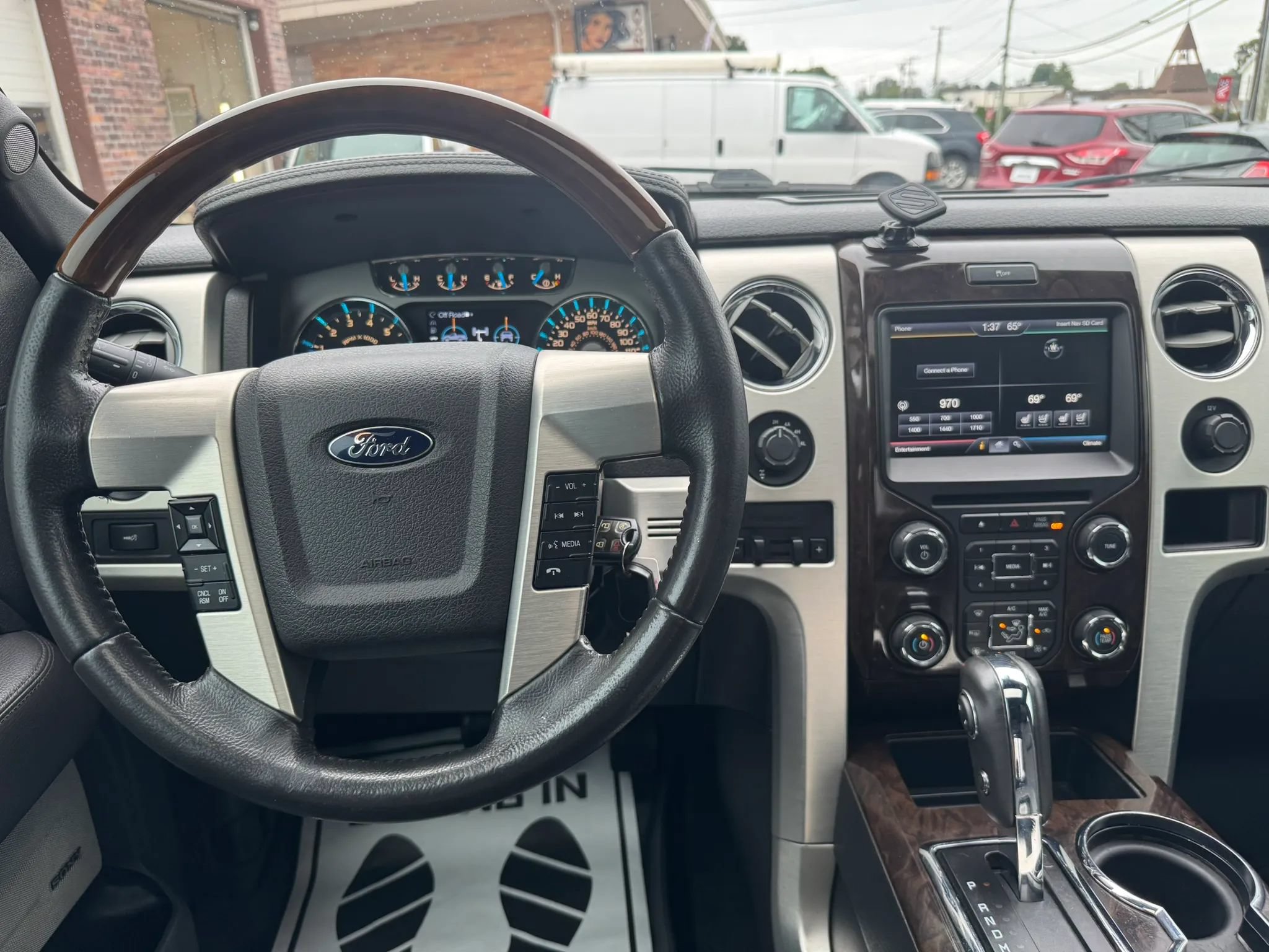 Used 2014 Ford F150 Platinum AWD/4WD image 55