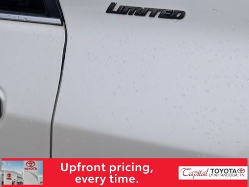 Used 2016 Toyota 4Runner Limited RWD image 8