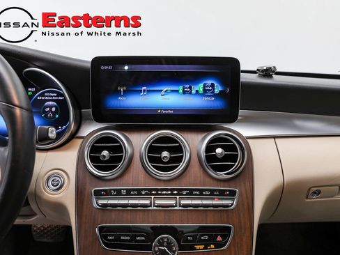 Used 2021 Mercedes-Benz C 300 4MATIC Sedan image 20