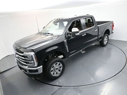 Used 2024 Ford F250 King Ranch w/ Chrome Package AWD/4WD image 14