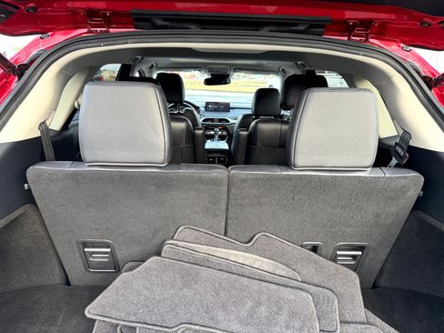 Used 2023 MAZDA CX-9 Touring image 8