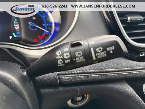 Used 2020 Chrysler Pacifica Limited w/ Advanced Safetytec Group image 20