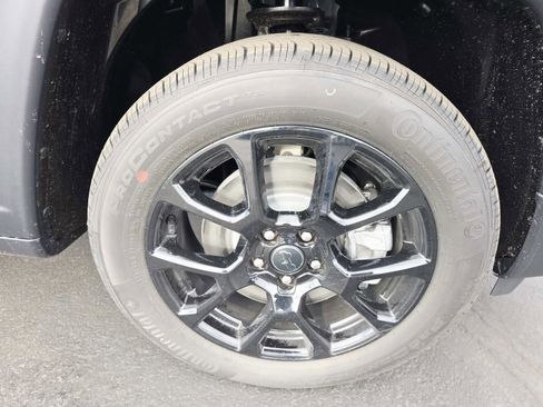 New 2026 Jeep Compass Latitude AWD/4WD image 16