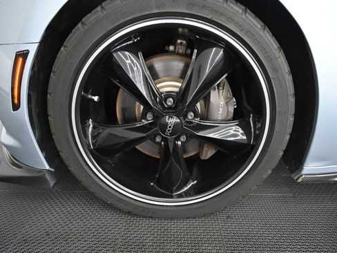 Used 2018 Chevrolet Camaro SS RWD image 41