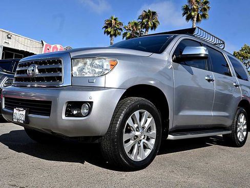 Used 2012 Toyota Sequoia Limited image 1