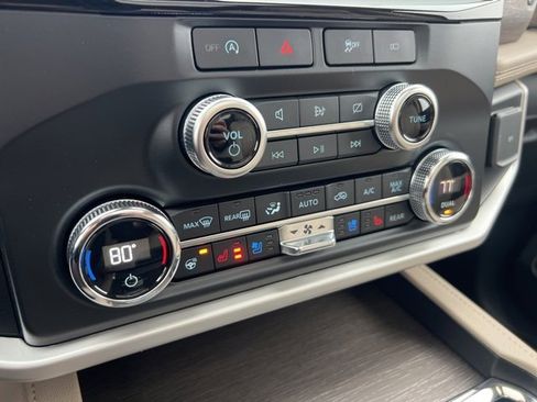 Certified 2022 Ford Expedition Max Limited image 17