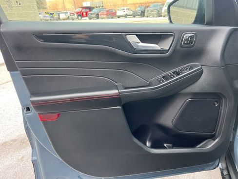 Used 2023 Ford Escape ST-Line Elite w/ Premium Technology Package image 21