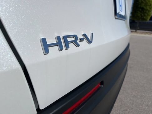Certified 2026 Honda HR-V LX image 8