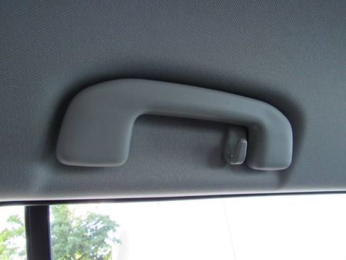 Used 2025 Toyota RAV4 LE image 27