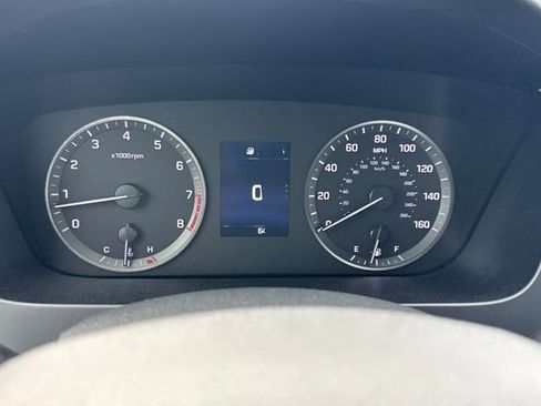 Used 2016 Hyundai Sonata Sport w/ Option Group 02 image 8