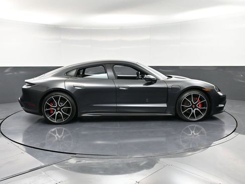 New 2025 Porsche Taycan 4S image 9