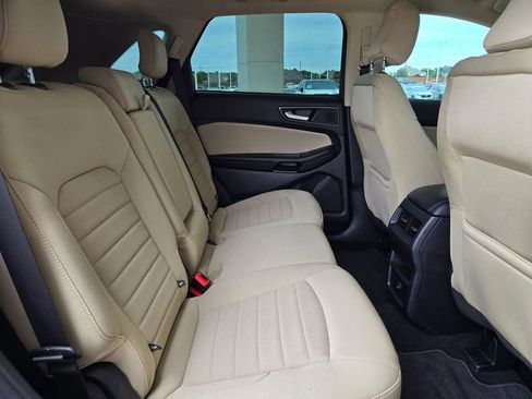 Used 2022 Ford Edge SE AWD/4WD image 23