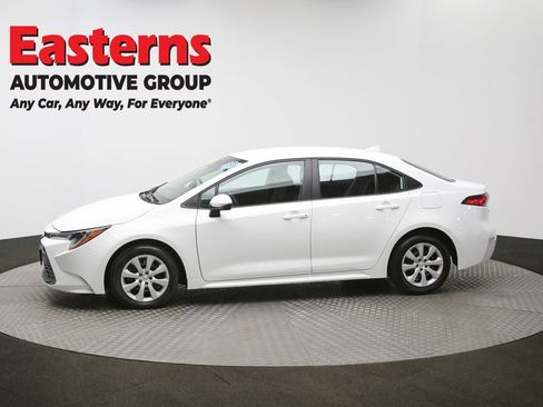 Used 2024 Toyota Corolla LE image 57