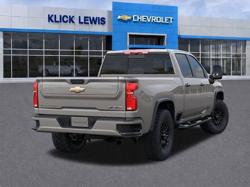 New 2026 Chevrolet Silverado 2500 ZR2 AWD/4WD image 4