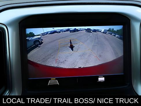 Used 2021 Chevrolet Silverado 1500 LT Trail Boss w/ Bed Protection Package AWD/4WD image 24