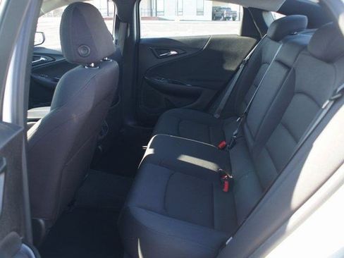 Used 2024 Chevrolet Malibu LT image 14