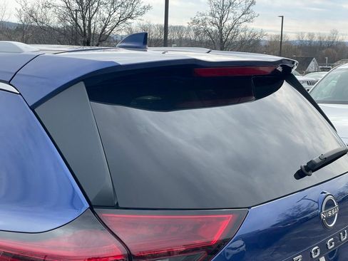 Certified 2023 Nissan Rogue SV w/ SV Premium B Package image 26