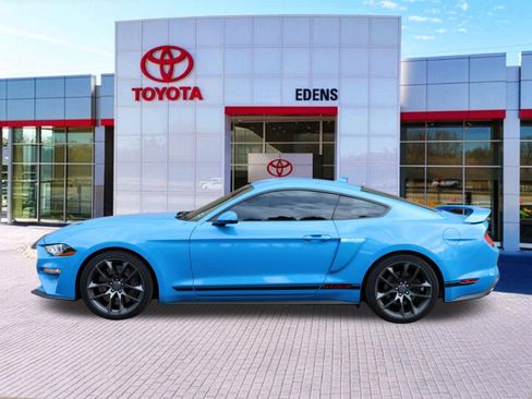 Used 2022 Ford Mustang GT Premium w/ GT Performance Package RWD image 8