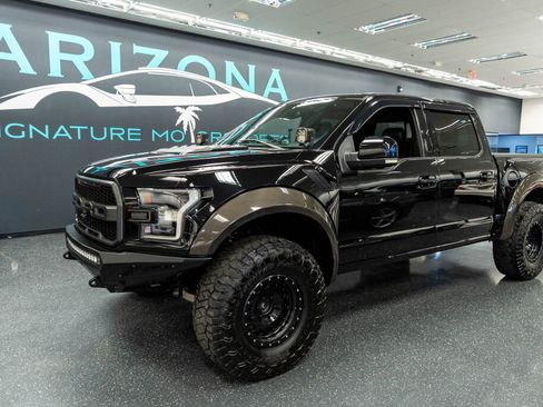 Used 2018 Ford F150 Raptor w/ Equipment Group 802A Luxury image 1