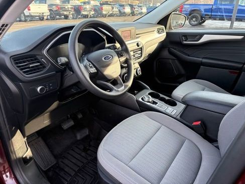 Used 2021 Ford Escape S image 18