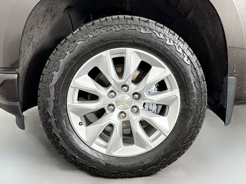 Used 2021 Chevrolet Silverado 1500 Custom image 28