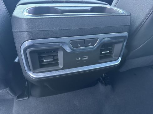 Used 2023 Chevrolet Silverado 1500 High Country w/ High Country Premium Package image 18