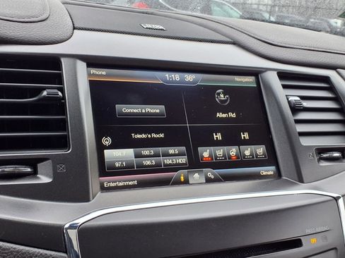 Used 2015 Lincoln MKS AWD w/ Equipment Group 101A image 13