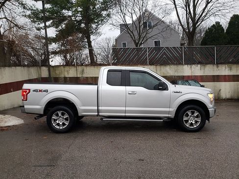 Used 2017 Ford F150 XLT w/ Equipment Group 301A Mid image 3
