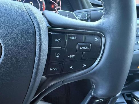 Used 2021 Lexus ES 350 w/ Premium Package image 21