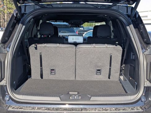 New 2026 Ford Explorer ST-Line image 13